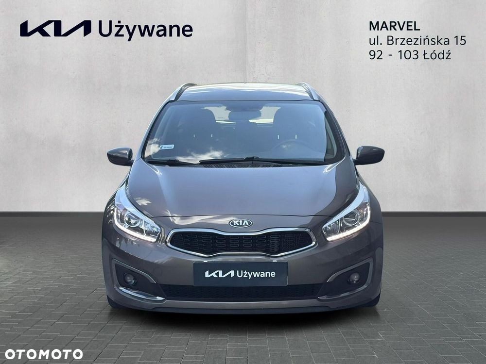 Kia Ceed - 3