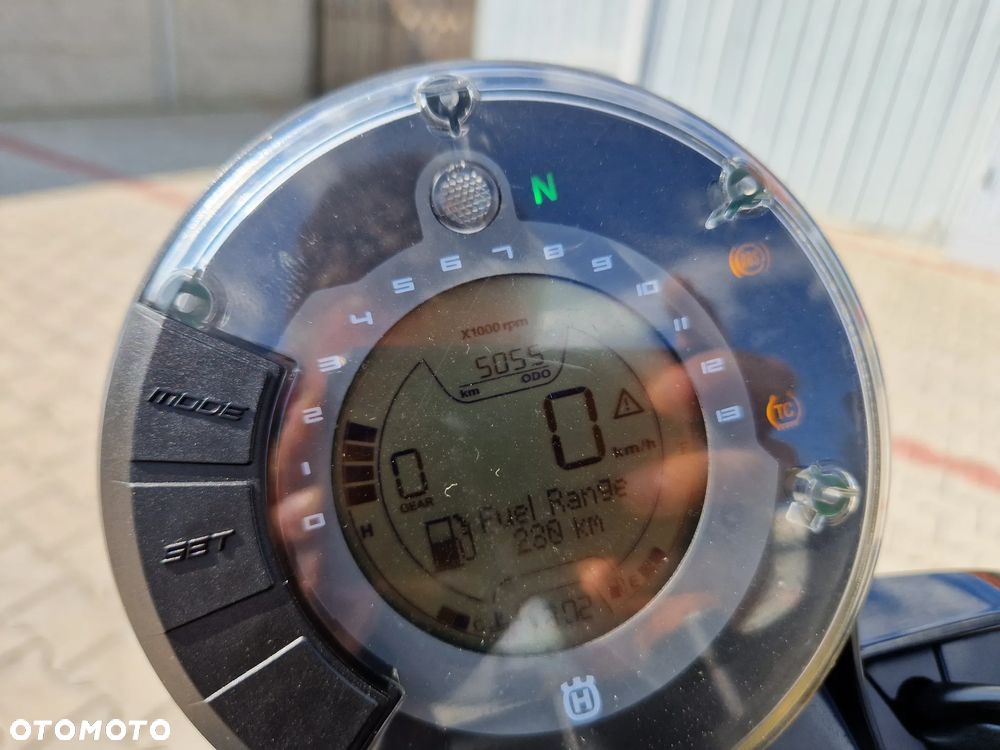 Husqvarna Vitpilen - 37