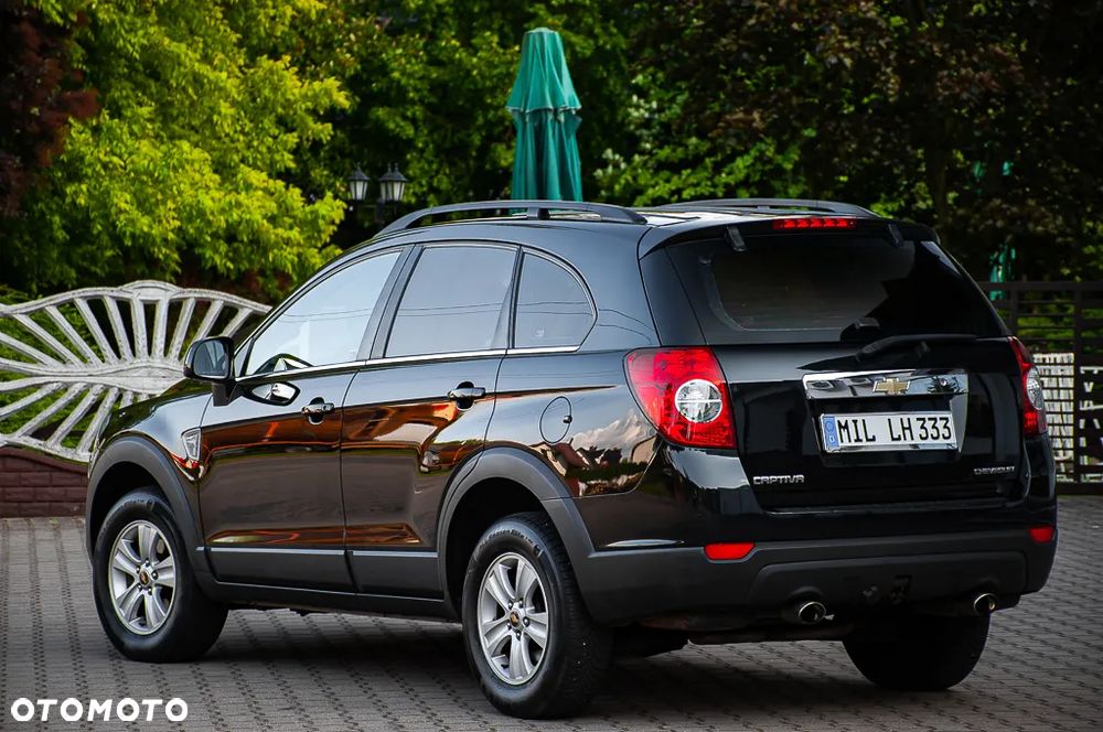 Chevrolet Captiva 2.4 LS - 9