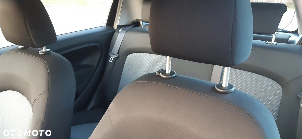 Fiat Grande Punto Actual 1.2 8V Estiva - 15