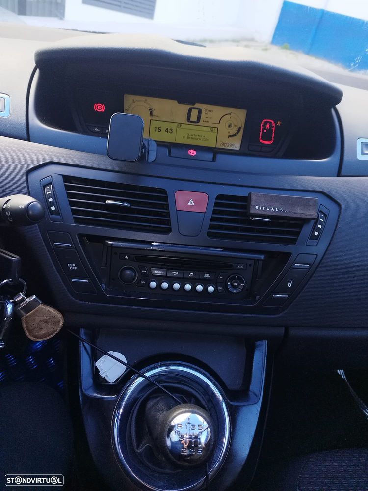 Citroën C4 Grand Picasso 1.6 HDi Exclusive - 28