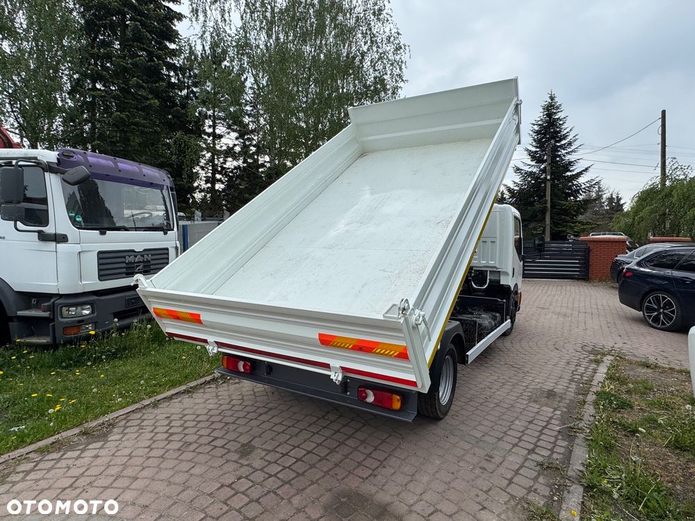 Nissan CABSTAR WYWROTKA 3 stronna - 5
