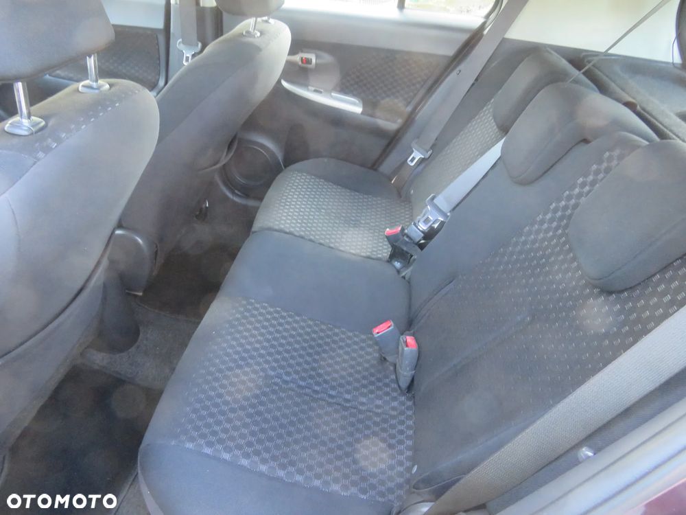 Toyota Urban Cruiser 1.4 D-4D 4x2 Town - 9