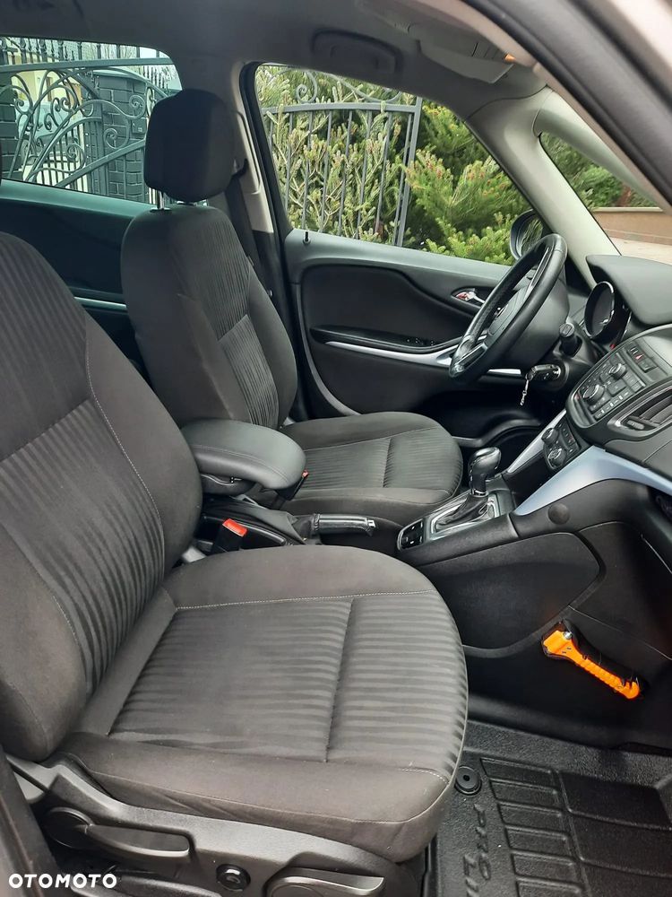 Opel Zafira - 16