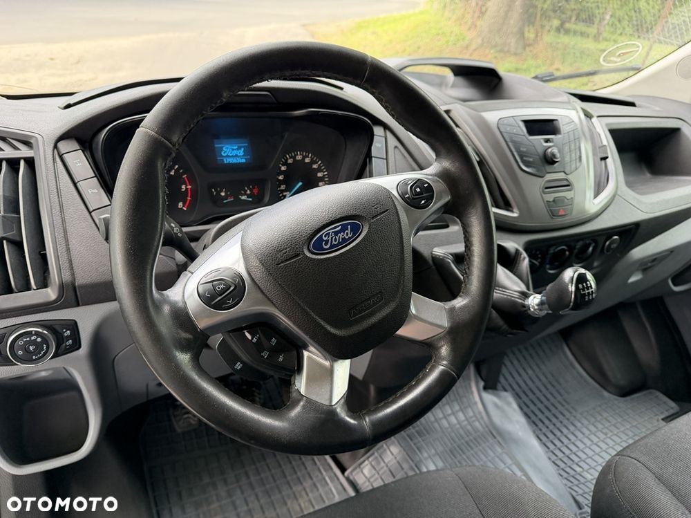 Ford TRANSIT - 12