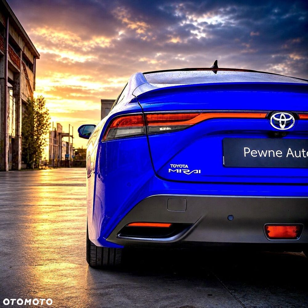 Toyota Mirai - 16