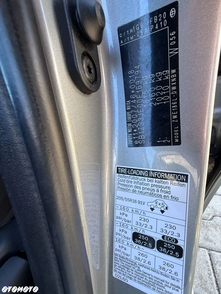 Toyota Auris 1.8 HSD Luna - 29