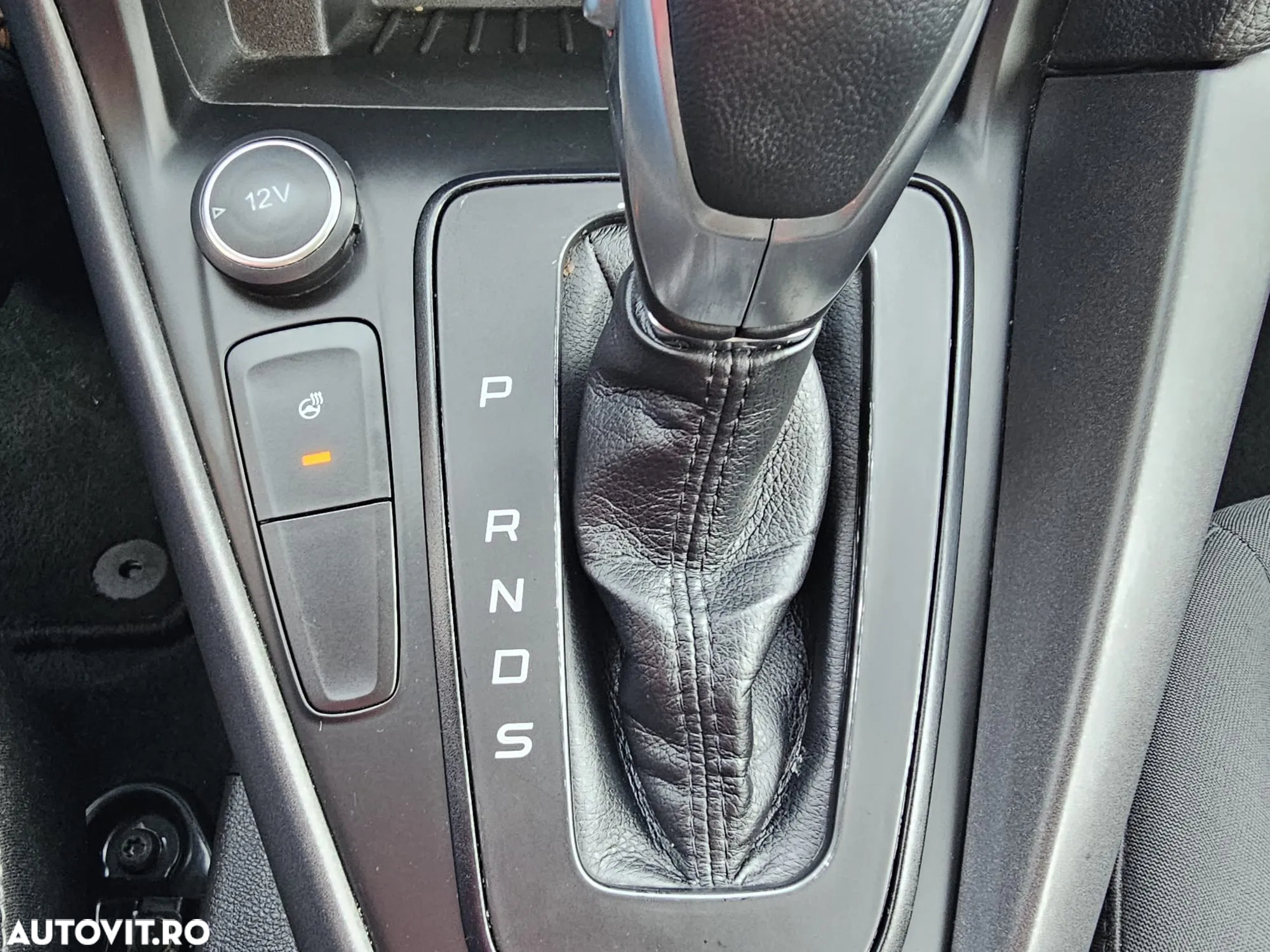 Ford Focus 1.5 TDCi Powershift Titanium - 15
