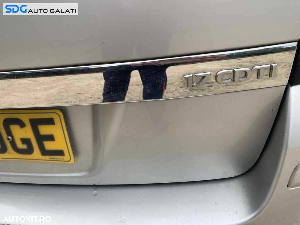 Hayon Haion Portbagaj cu Luneta Geam Sticla Opel Astra H Break / Combi 2004 - 2010 Cod Culoare Z157 - 6