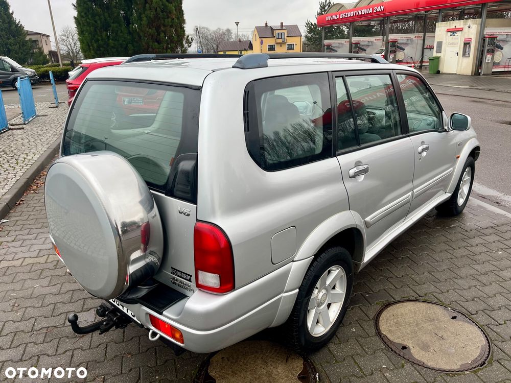 Suzuki Grand Vitara - 16