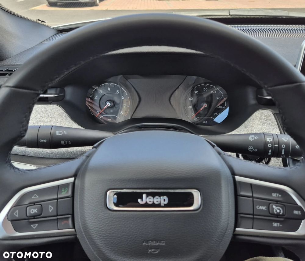 Jeep Compass - 16
