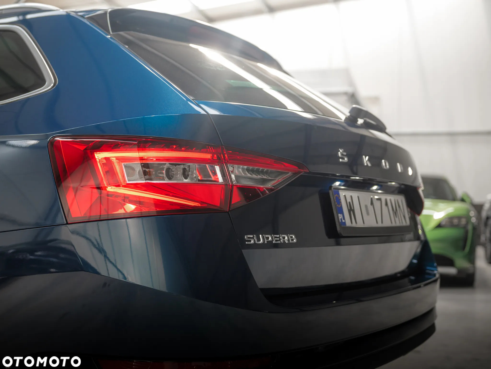 Skoda Superb 2.0 TDI SCR Ambition - 8