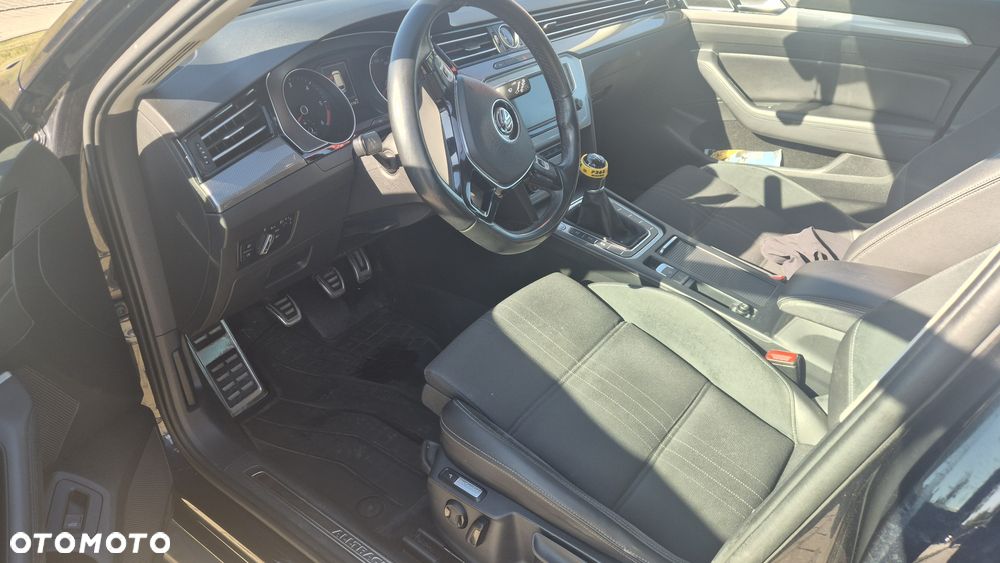 Volkswagen Passat Alltrack - 3