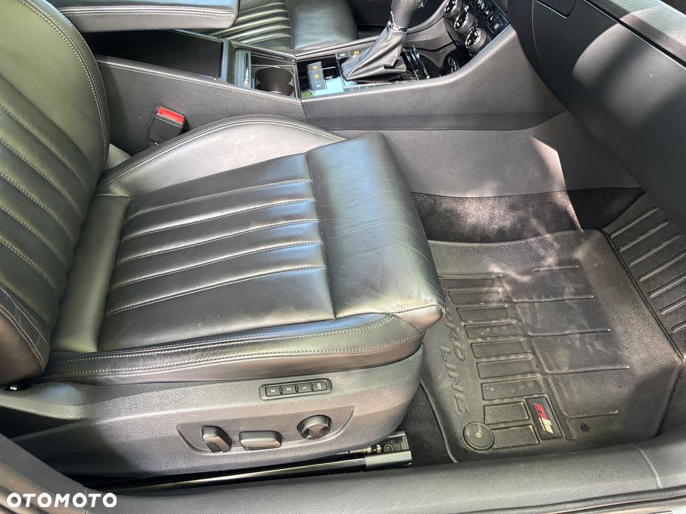 Skoda Superb 2.0 TDI SCR 4x4 L&K DSG - 15