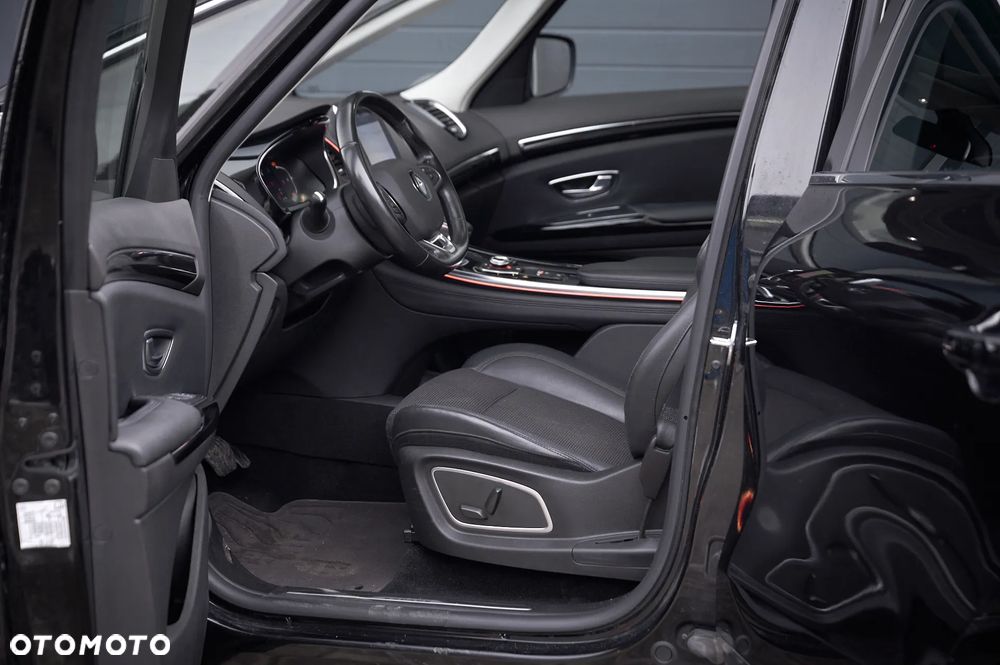 Renault Espace BLUE dCi 160 EDC BUSINESS EDITION - 14