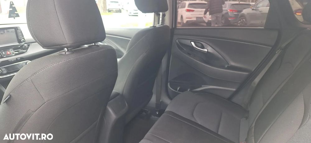 Hyundai i30 1.5 110CP 5DR M/T Highway - 8
