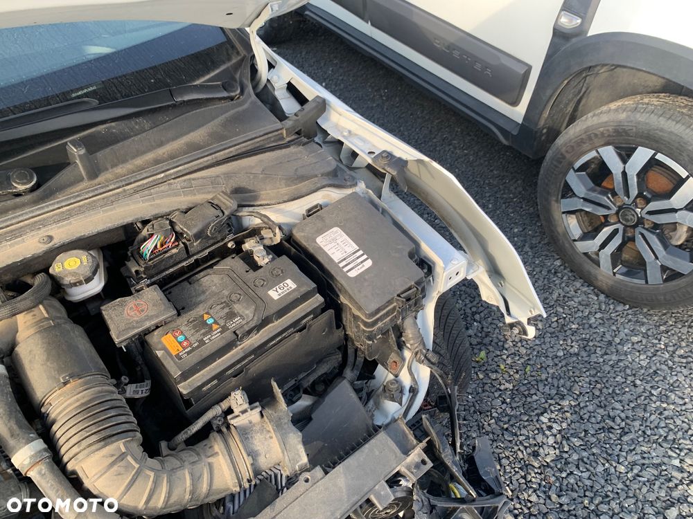 Kia Ceed - 8