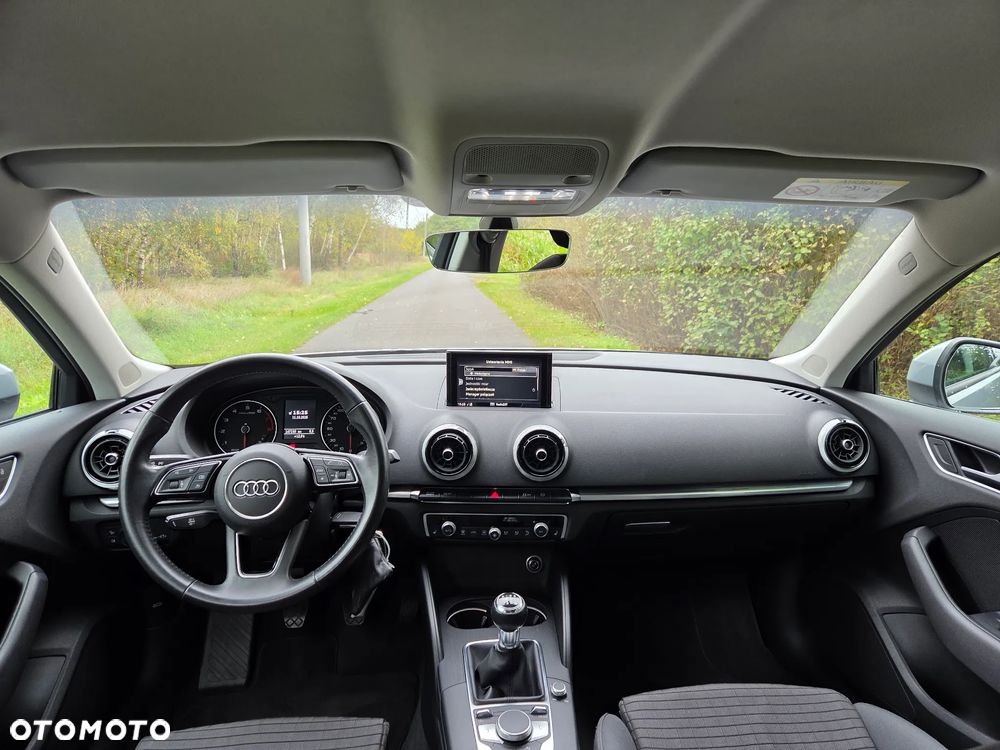 Audi A3 - 8