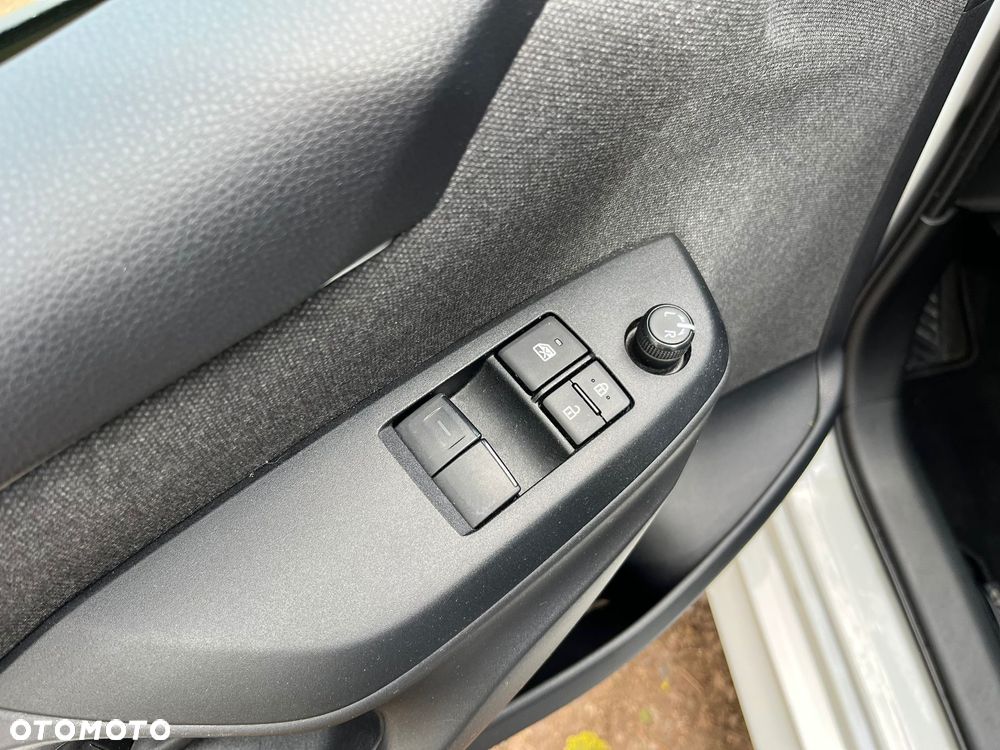 Toyota Yaris 1.5 Comfort CVT - 17