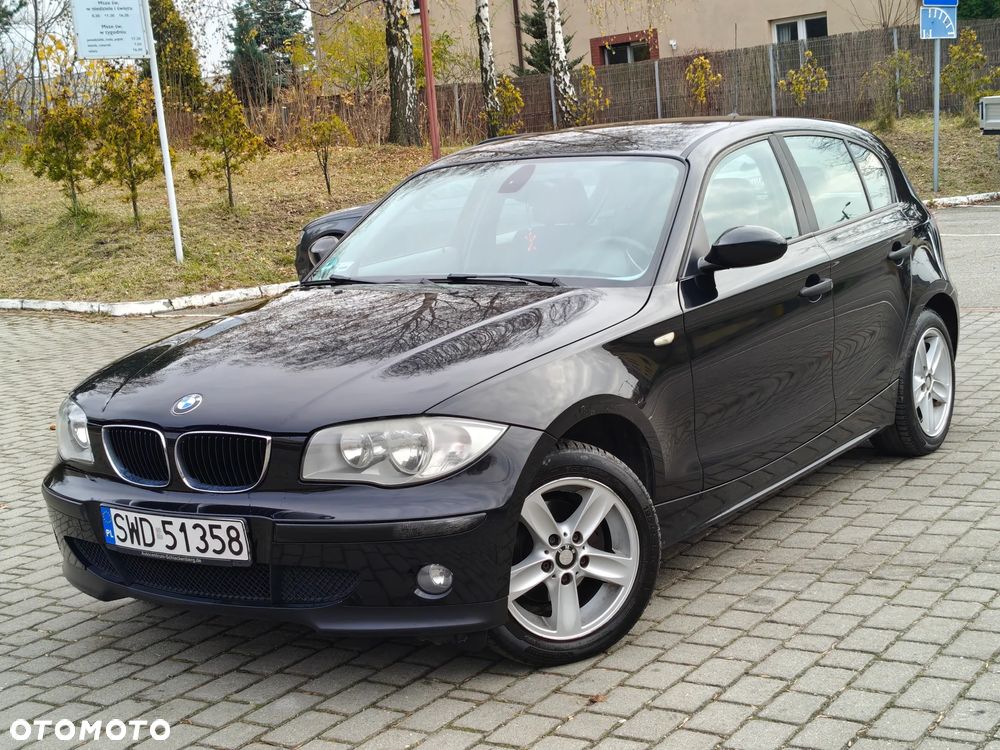 BMW Seria 3 318i - 1