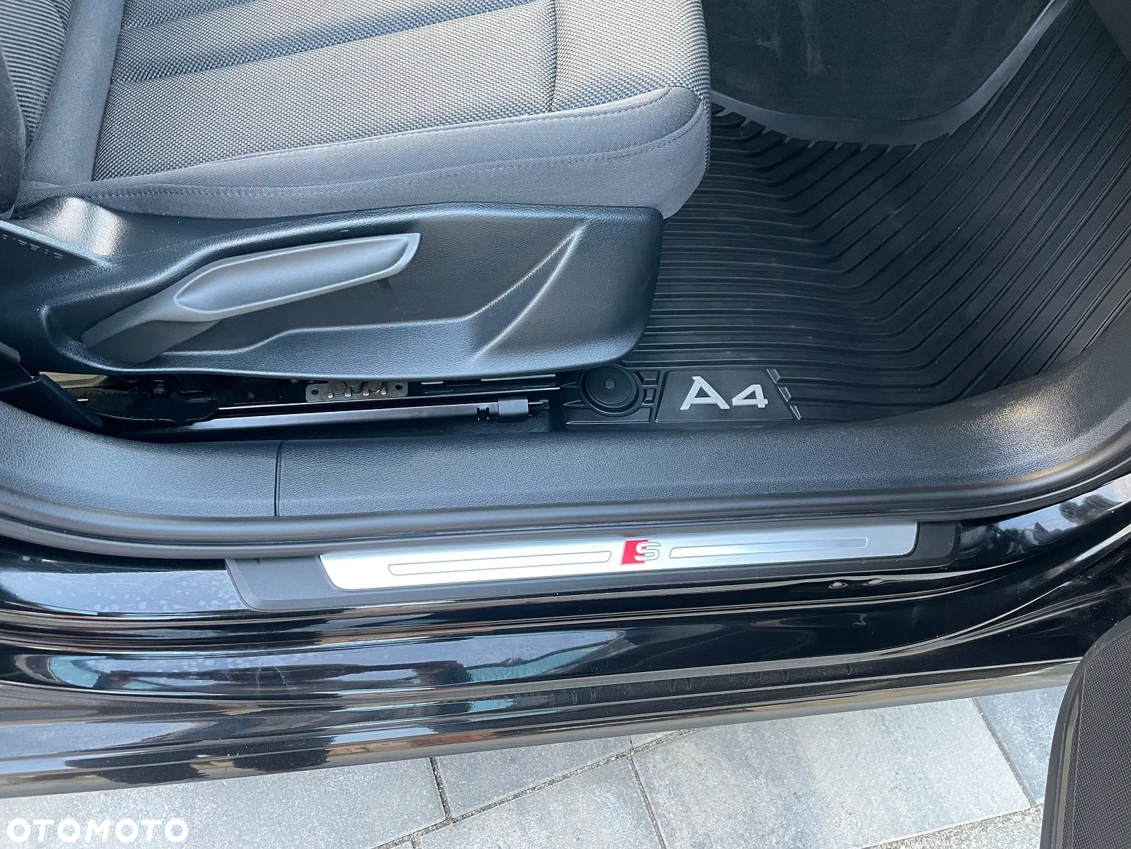 Audi A4 Avant 45 TDI quattro tiptronic - 33