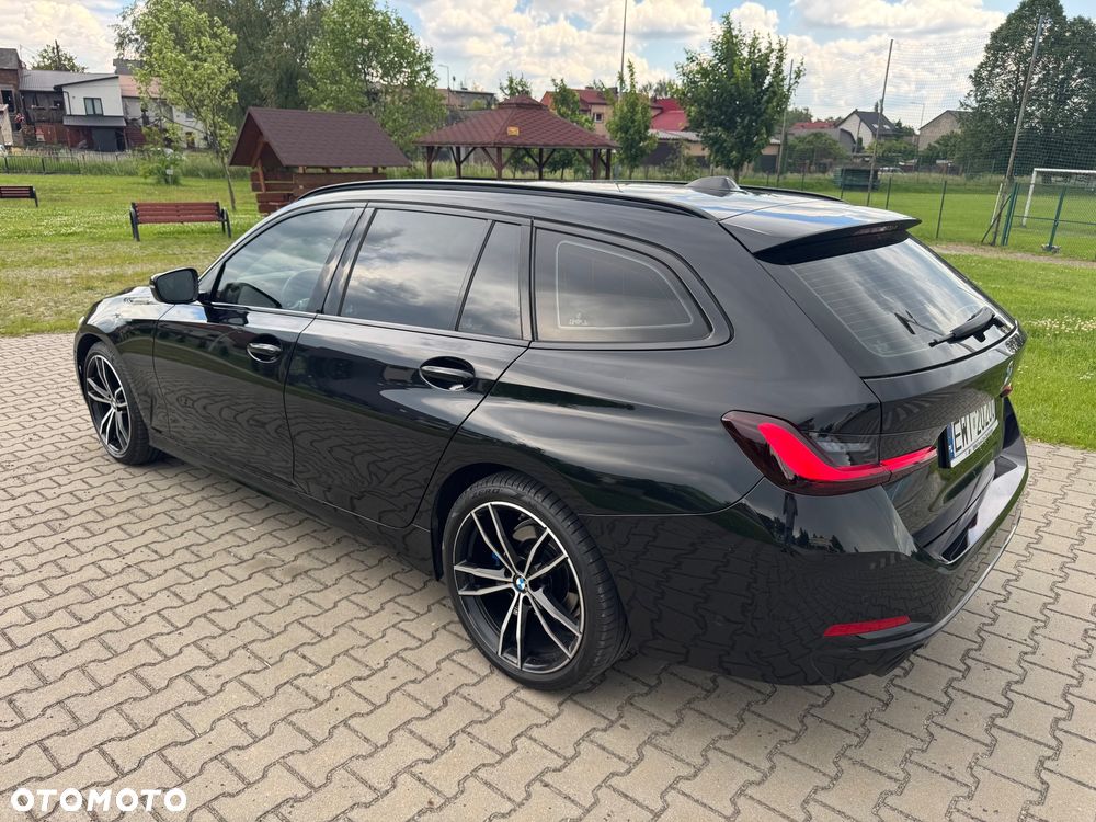 BMW Seria 3 - 34