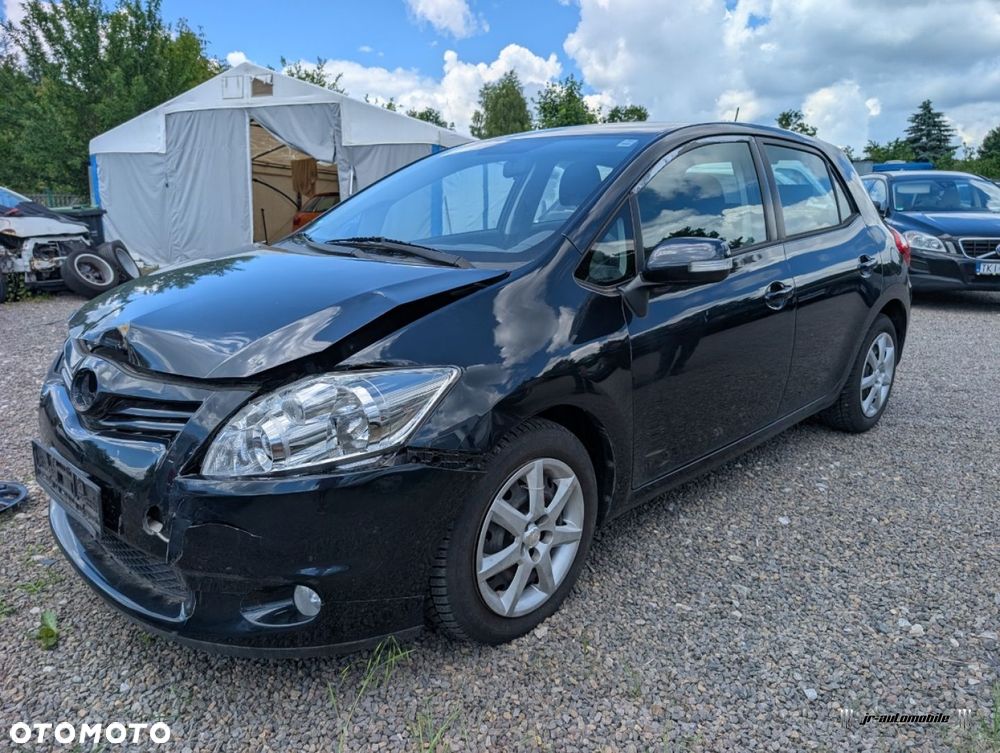 Toyota Auris - 3