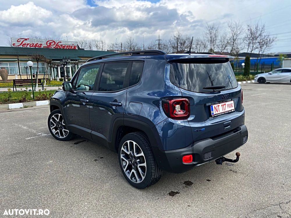 Jeep Renegade - 33