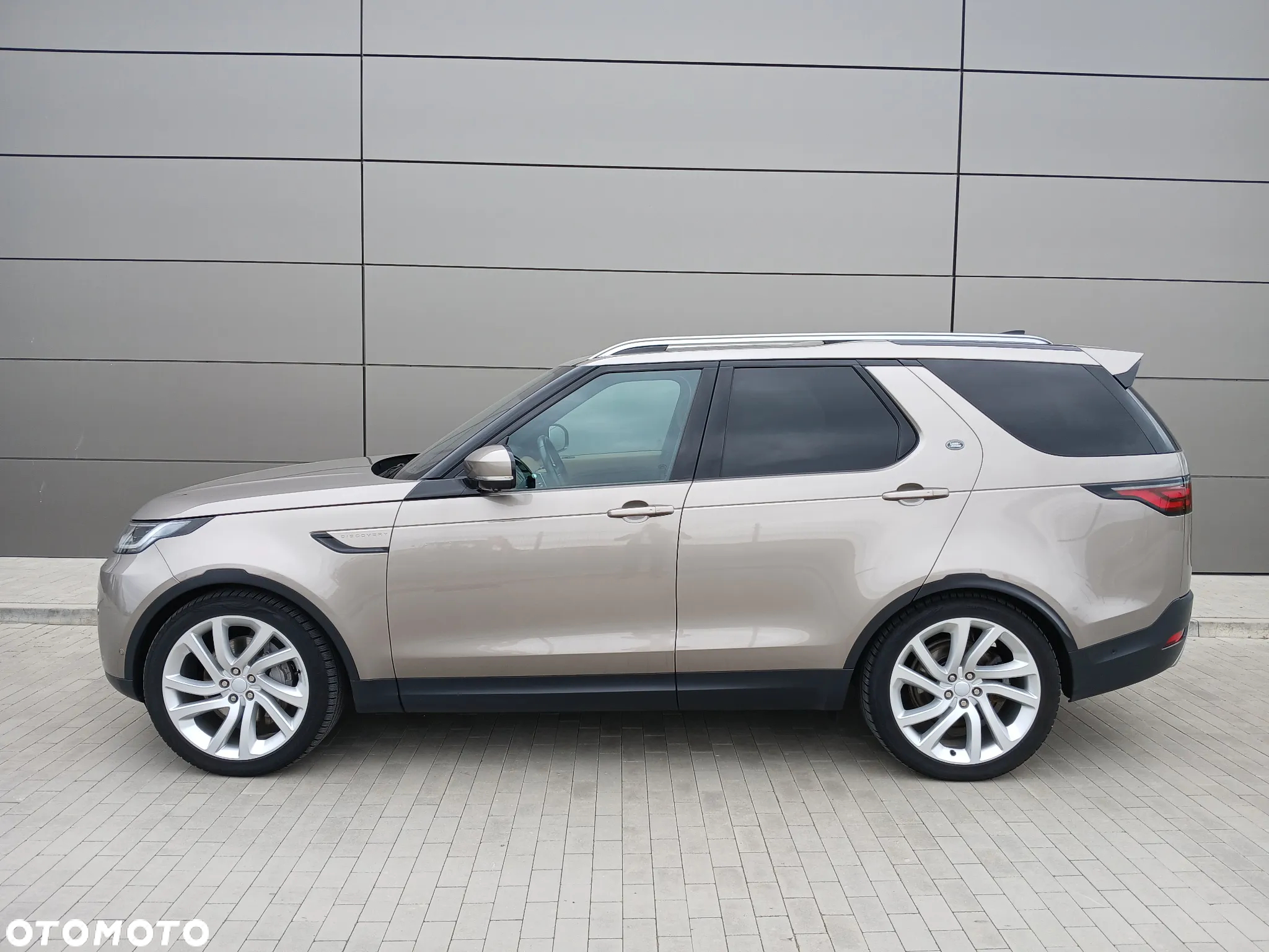 Land Rover Discovery V 3.0 SDV6 HSE