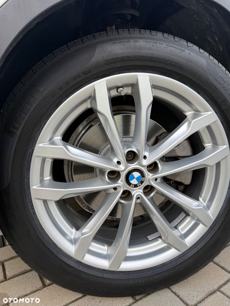 BMW X3 xDrive20d xLine - 30