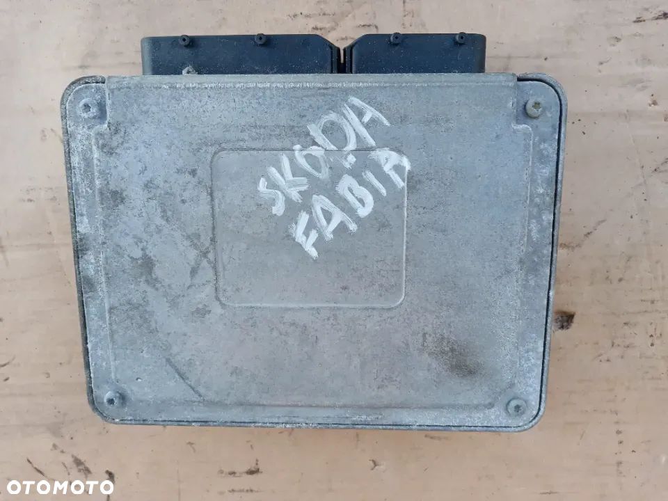 Komputer sterownik silnika Skoda Fabia I 1.4 16V 036906034CB - 3
