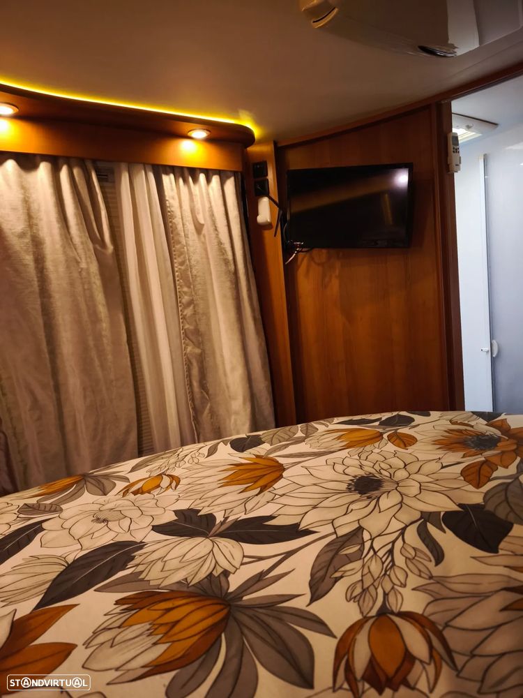 Rapido Serie 90dF 9000FH - 37