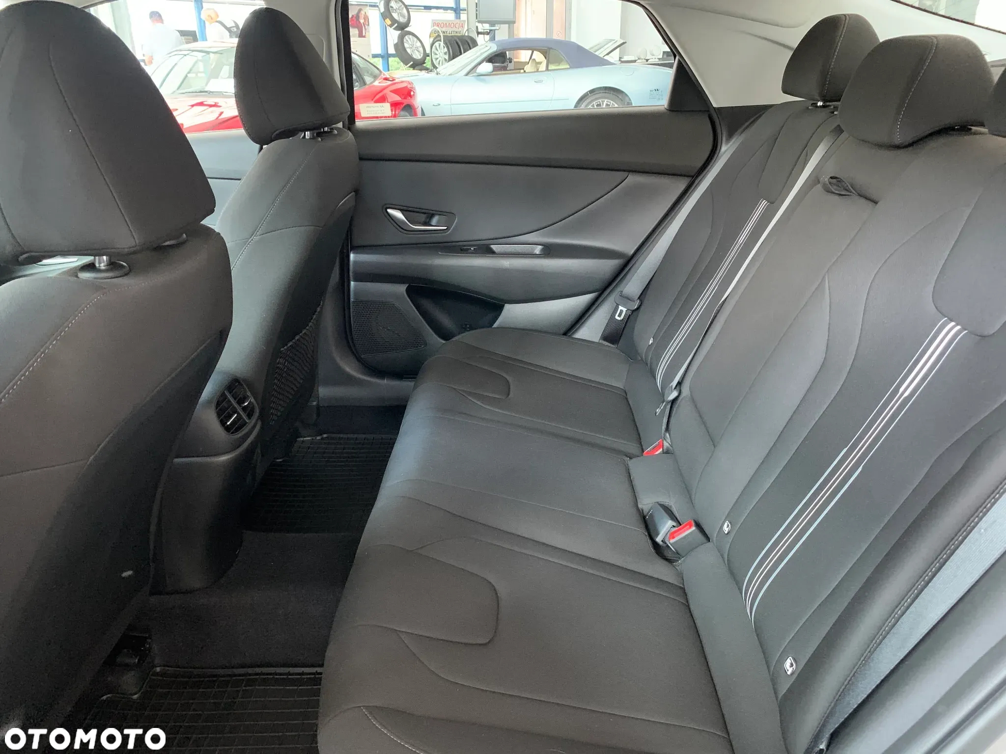 Hyundai Elantra 1.6 Smart - 16