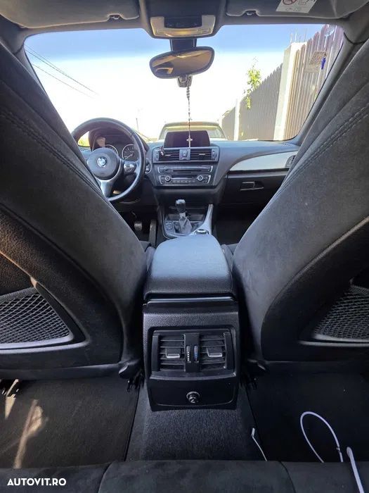 BMW Seria 1 118d Sport Line - 6