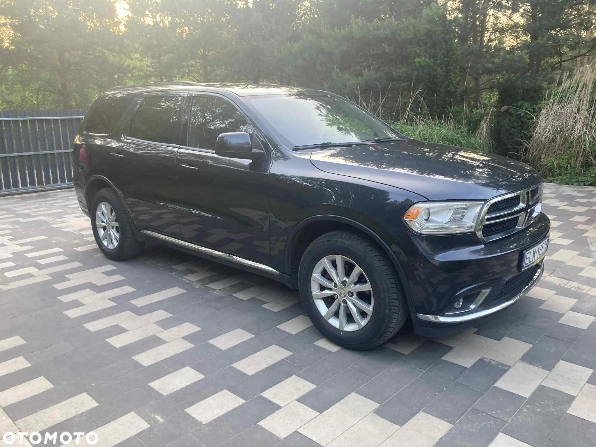 Dodge Durango - 2