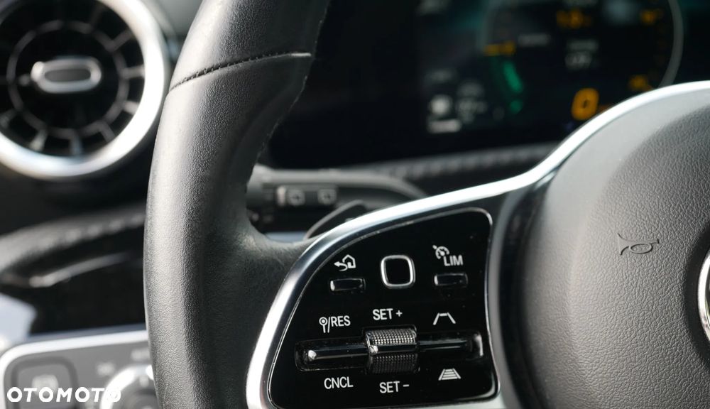 Mercedes-Benz CLA 200 7G-DCT Progressive Line Advanced - 14