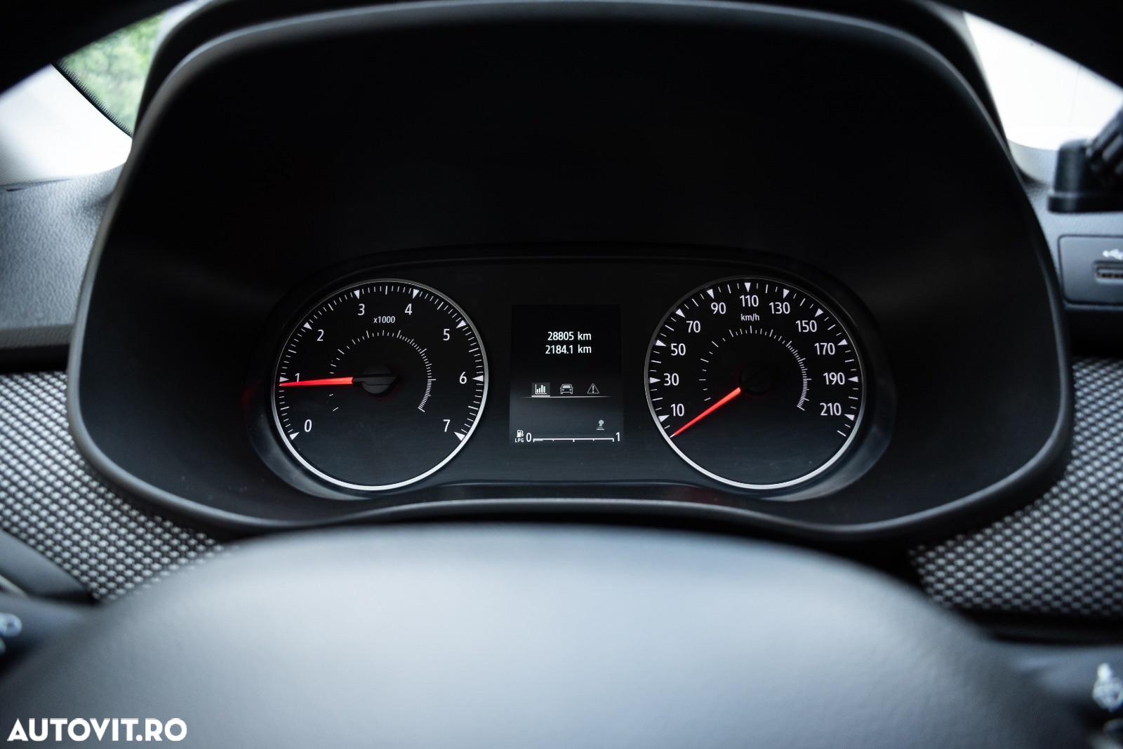 Dacia Logan ECO-G 100 MT6 Comfort - 33