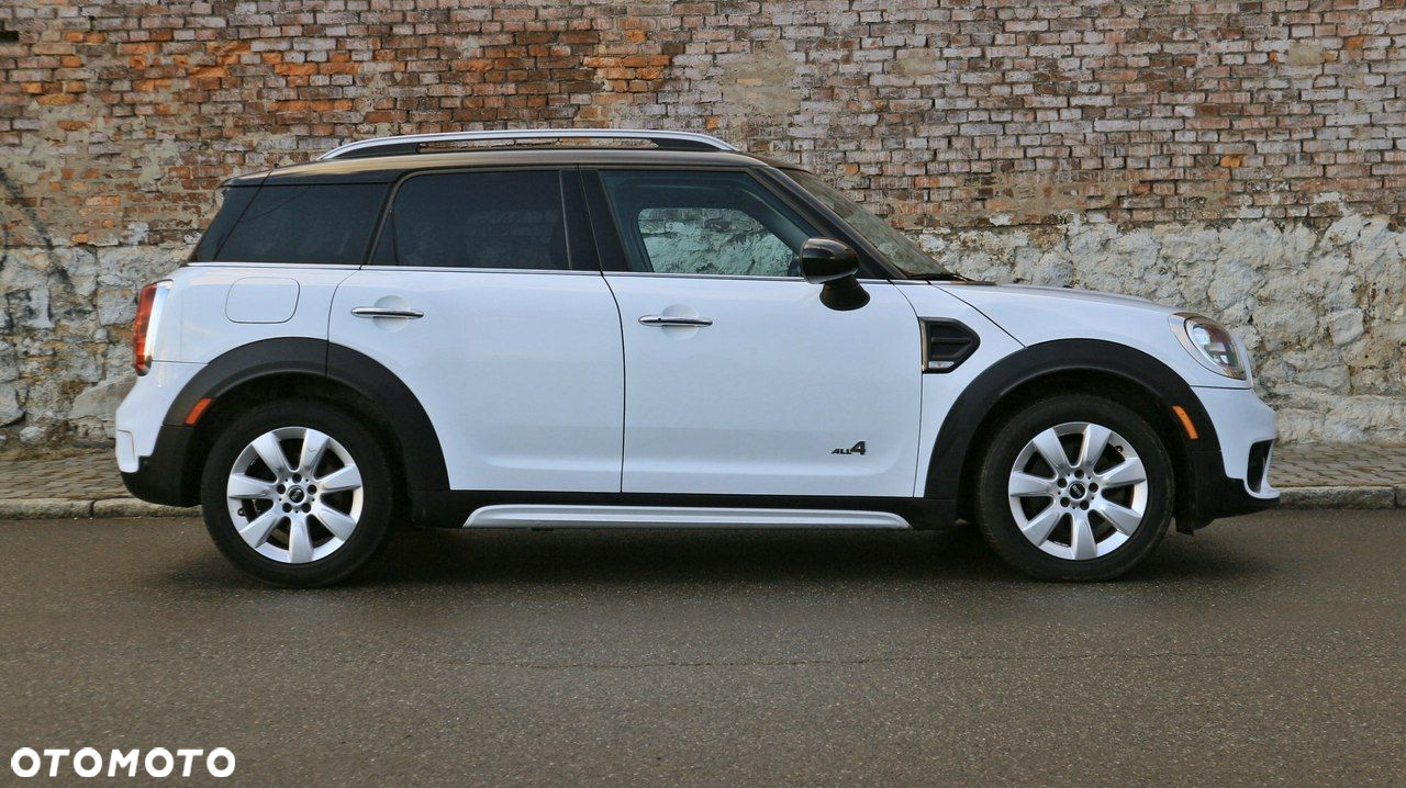 MINI Countryman Cooper All4 Estate Edition - 3