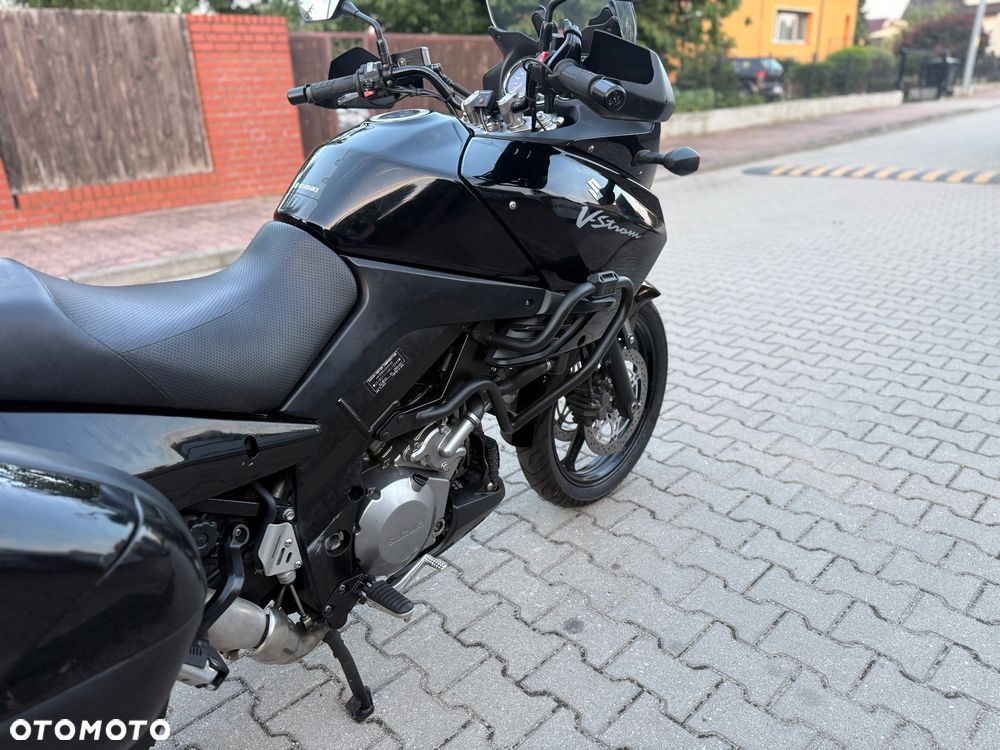 Suzuki DL - 12
