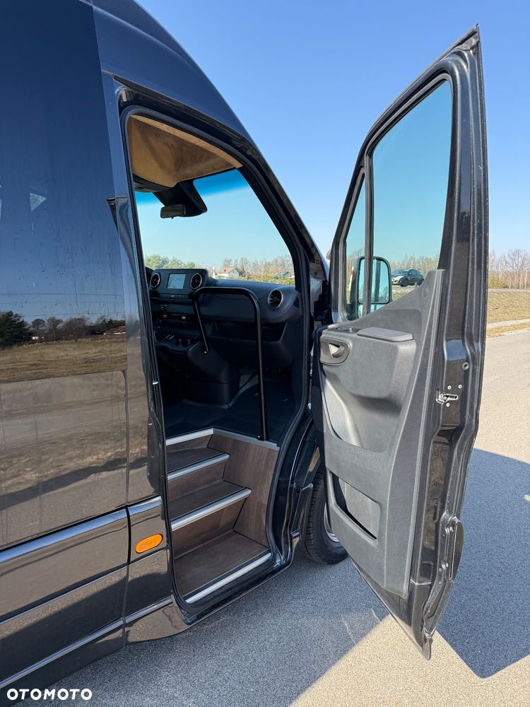 Mercedes-Benz Sprinter 519 - 15