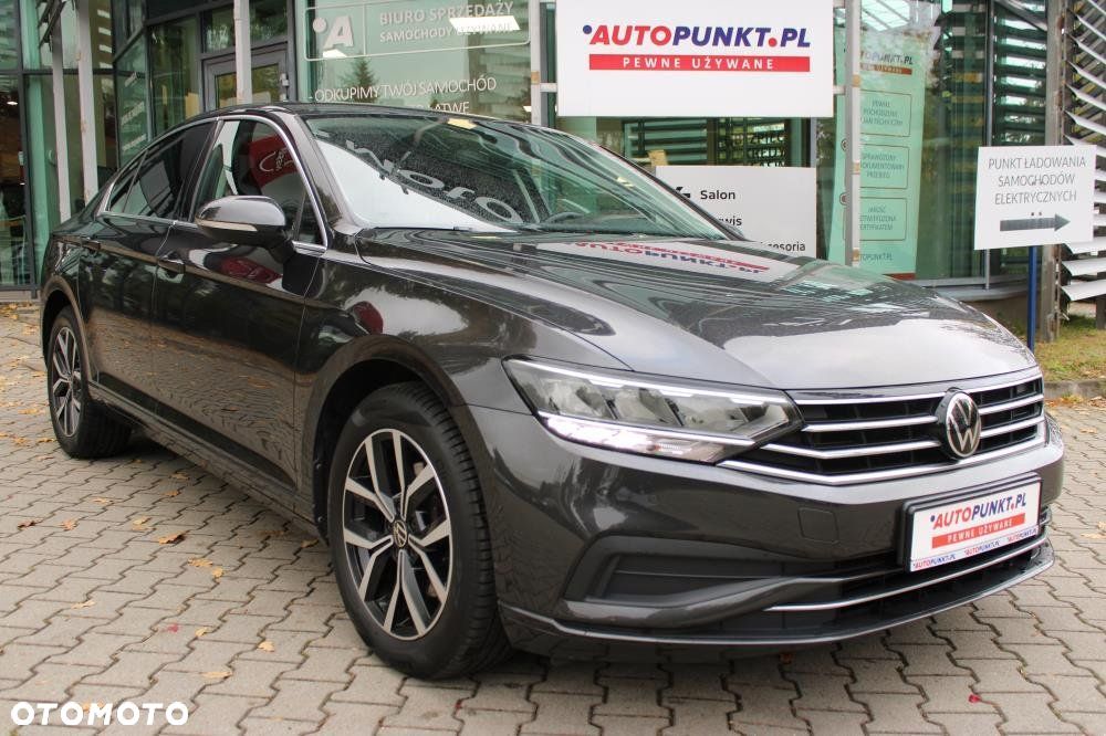 Volkswagen Passat - 3