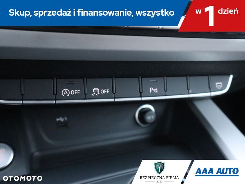 Audi A4 Limousine - 18