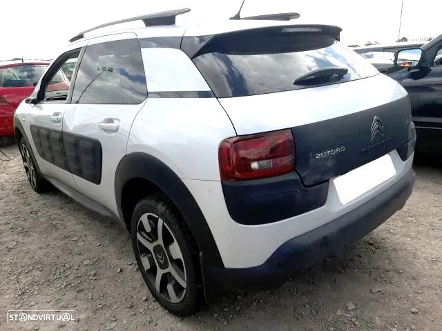 Citroen C4 Cactus BlueHDi 1.6 Para Peças - 100cv | Diesel - Parachoques | Frente Completa | Rádio | Jantes | Faróis | Portas | Vidro | Motor | Tampa Mala | Farolim | Farolins | Xenon - 1