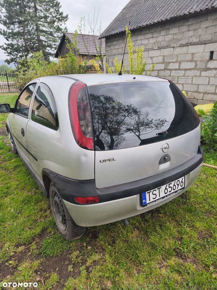 Opel Corsa - 2