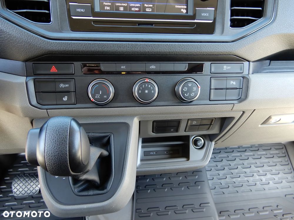 Volkswagen Crafter 4Motion 4X4 2.0 TDI 177 KM Automat 8-Mio Biegowy MIXTO Doka Brygadowy Dubel 6-Cio Osobowy+952 Kg Ładowność HAK 3000 Kg Blaszak Furgon L4H2 Rozstaw Osi 4490 mm GWARANCJA FABRYCZNA Stan Auta Jak NOWY OKAZJA - 38