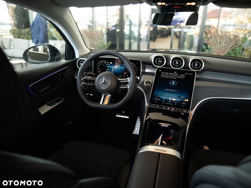 Mercedes-Benz GLC - 16