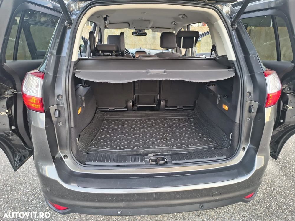 Ford Grand C-Max - 6