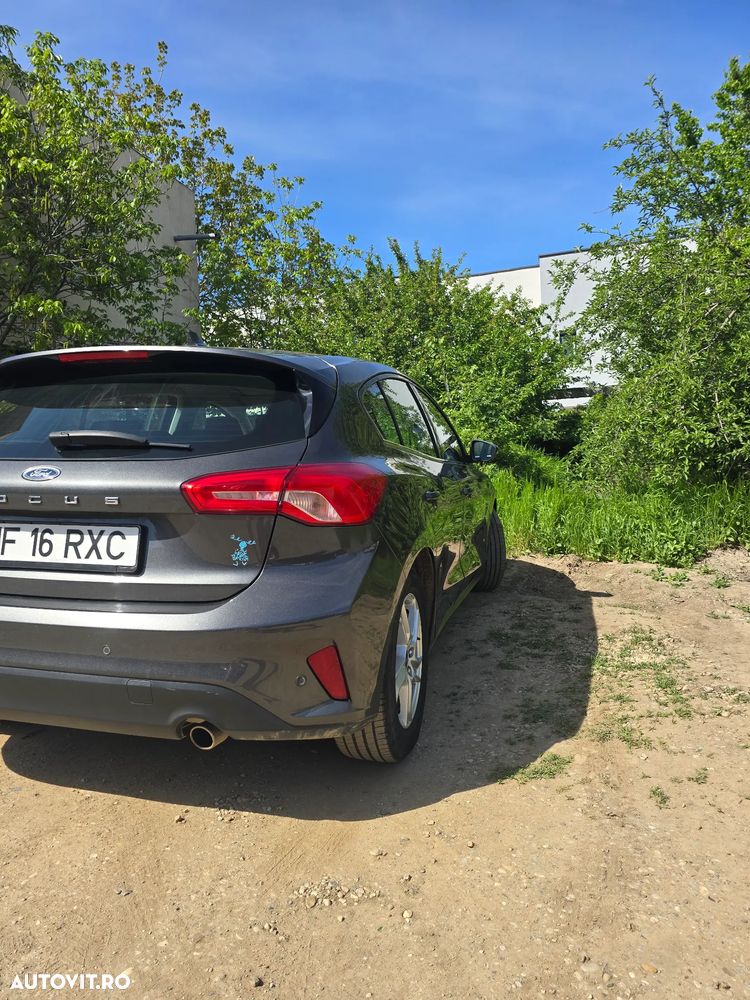 Ford Focus 1.5 EcoBlue Start-Stopp-System Aut. TITANIUM - 3