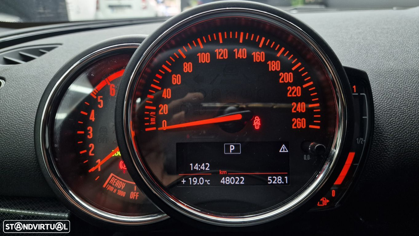 MINI Clubman One D Sport Edition Auto - 32