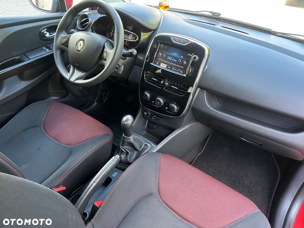 Renault Clio 1.2 16V 75 Authentique - 22